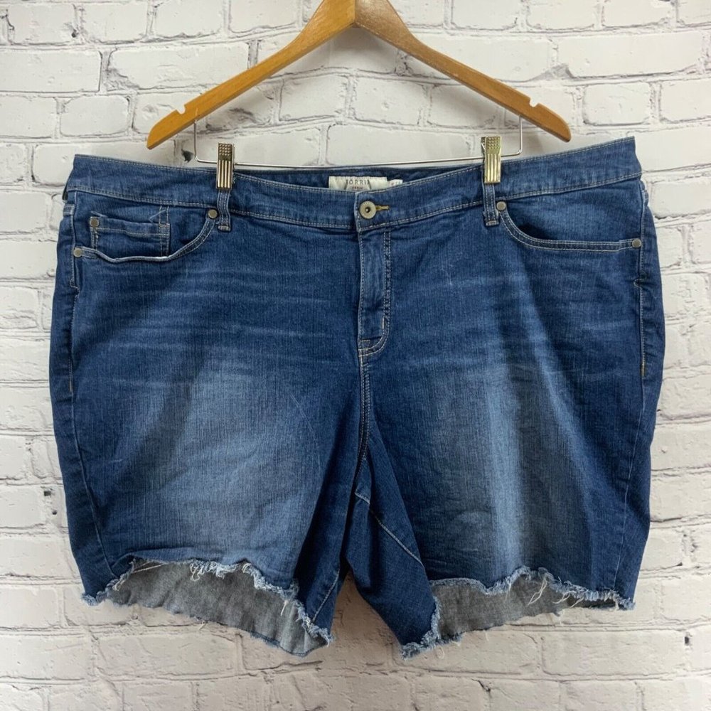 Torrid Denim‎ Shorts Plus Sz 28 Cut Off Style